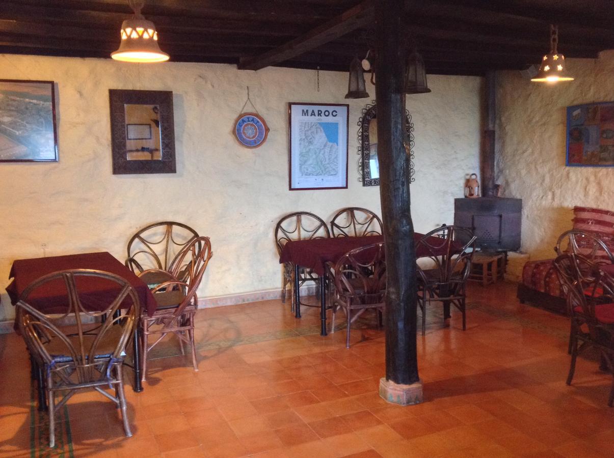 Хостел Caiat Lounge Refuge Taghzoute Экстерьер фото